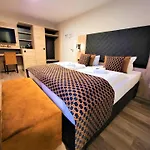 호텔 Faldernpoort 4*