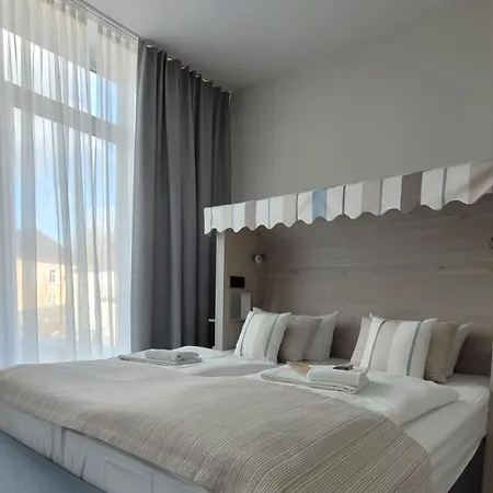 Faldernpoort Hotel 4*